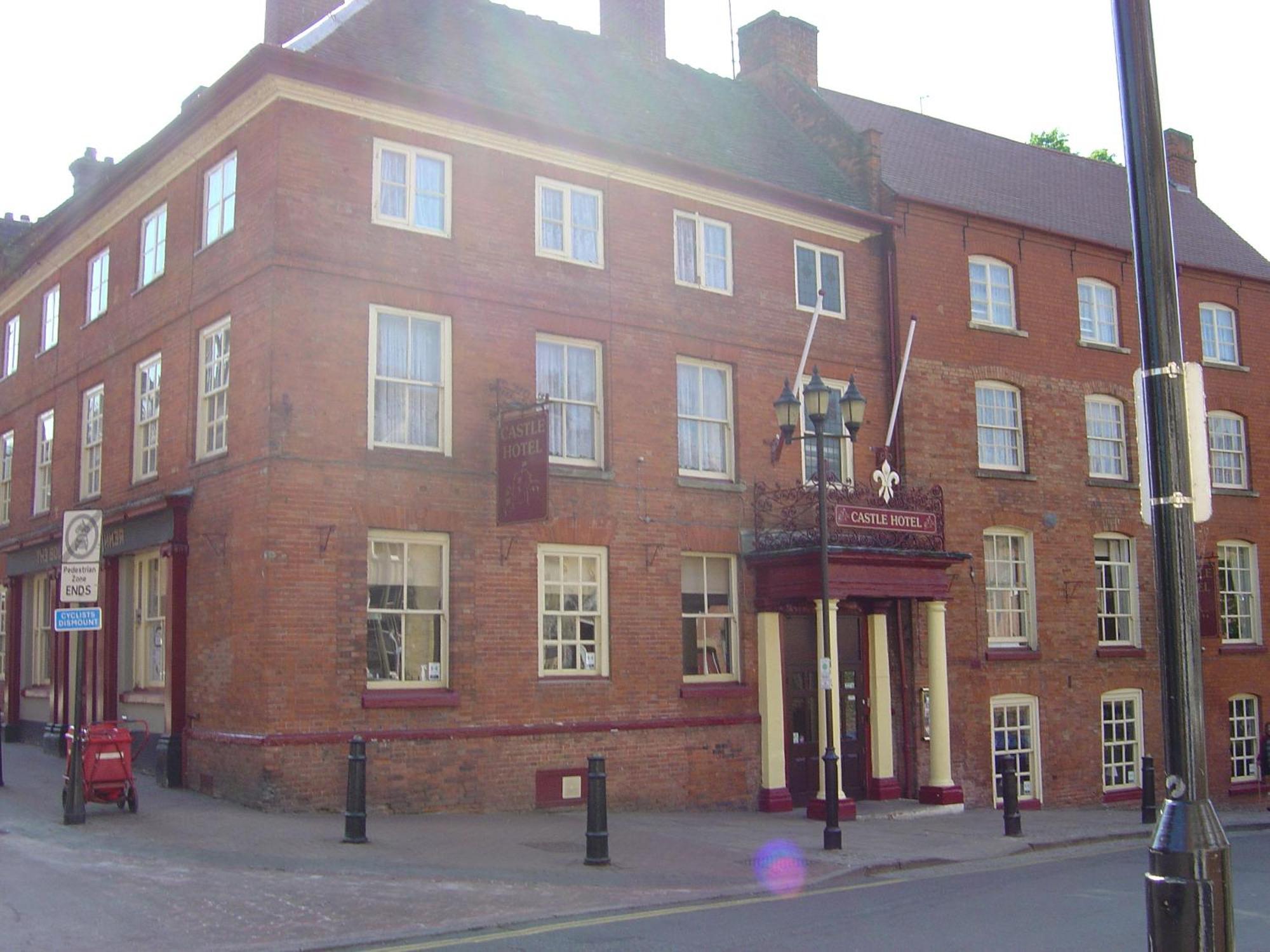 Castle Hotel Tamworth Esterno foto