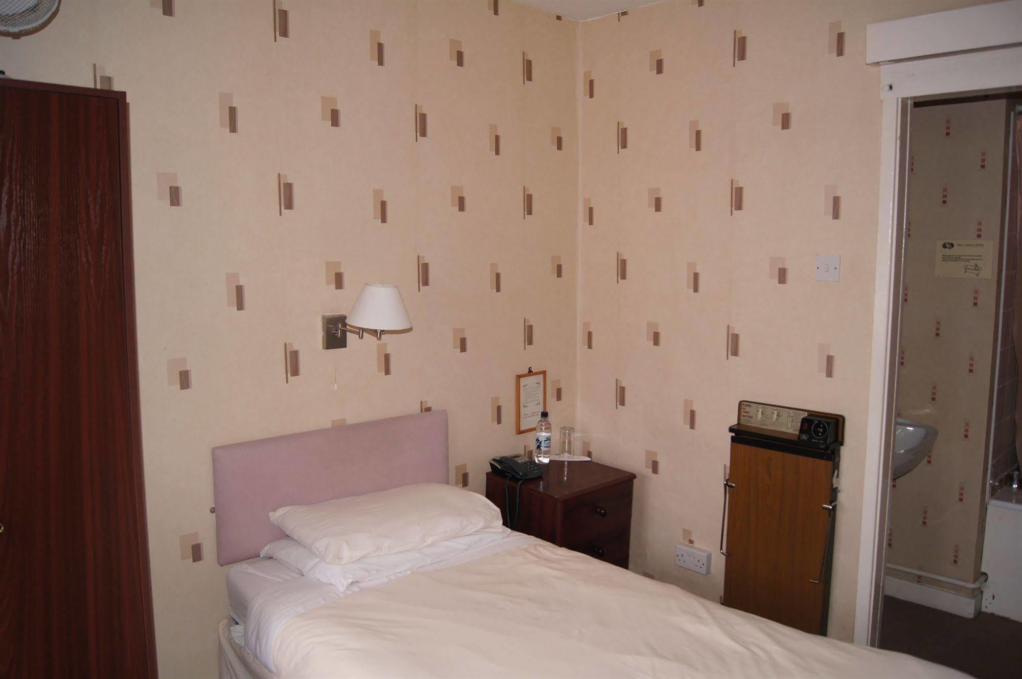 Castle Hotel Tamworth Esterno foto