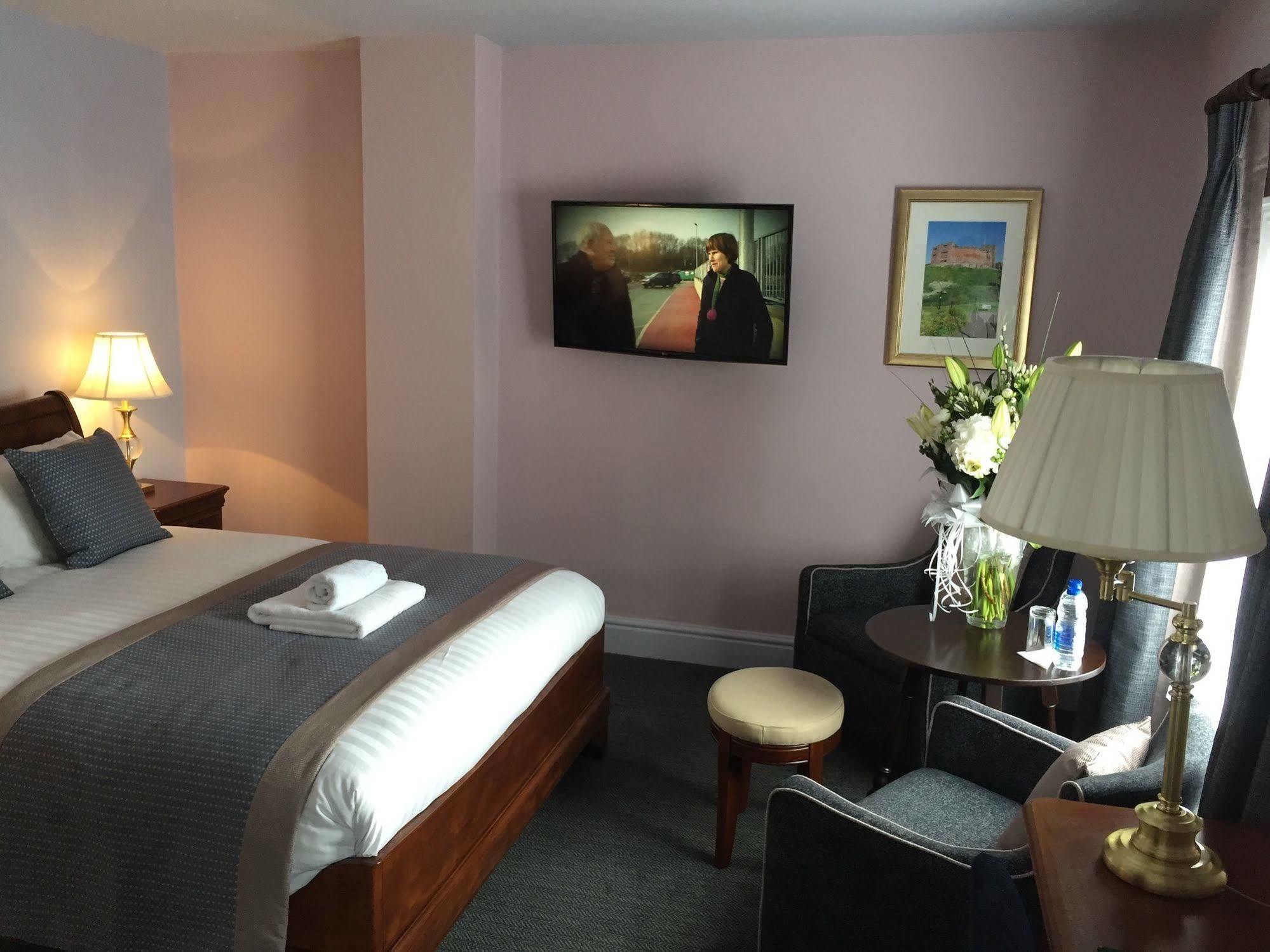 Castle Hotel Tamworth Esterno foto