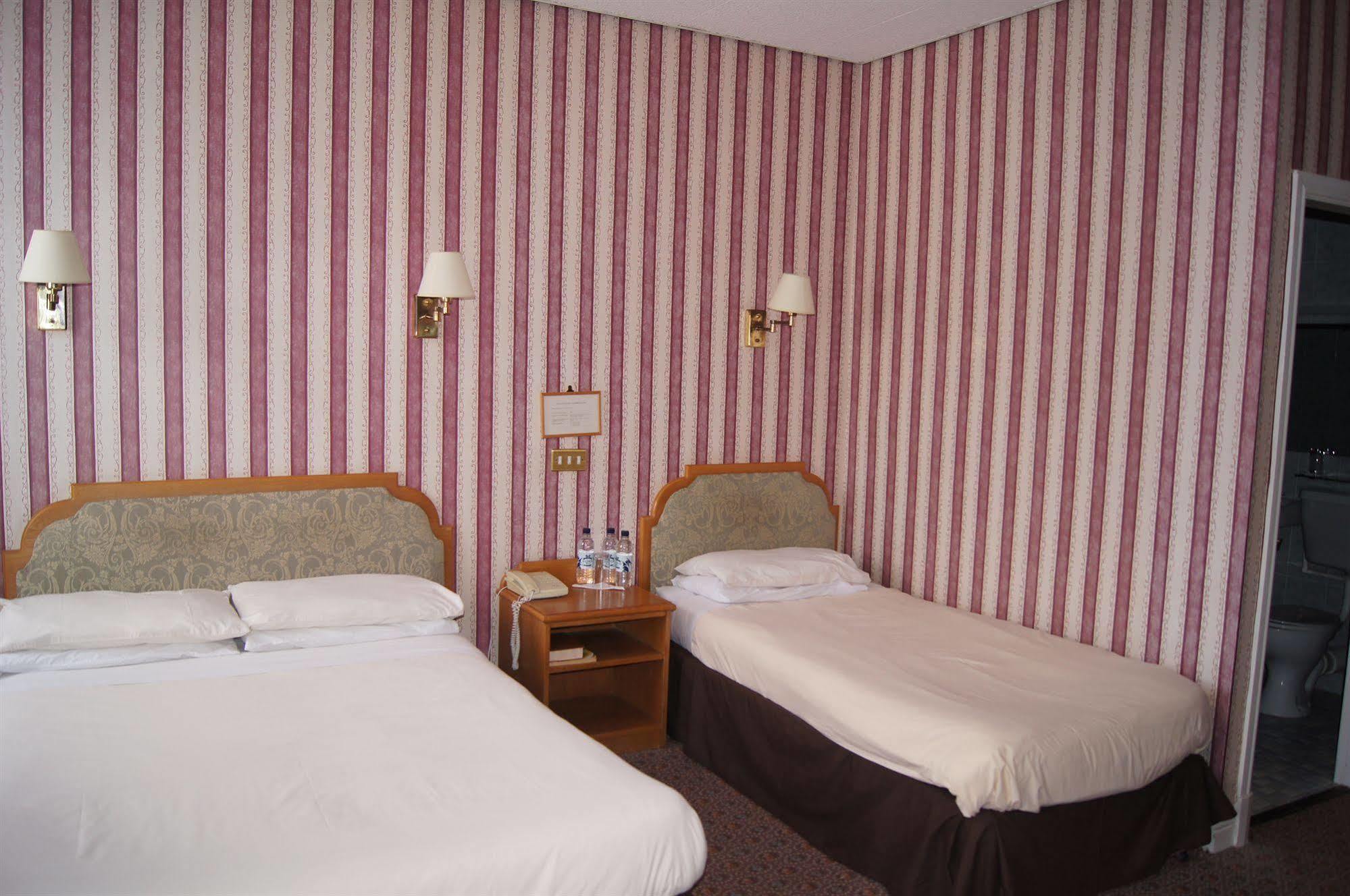 Castle Hotel Tamworth Esterno foto