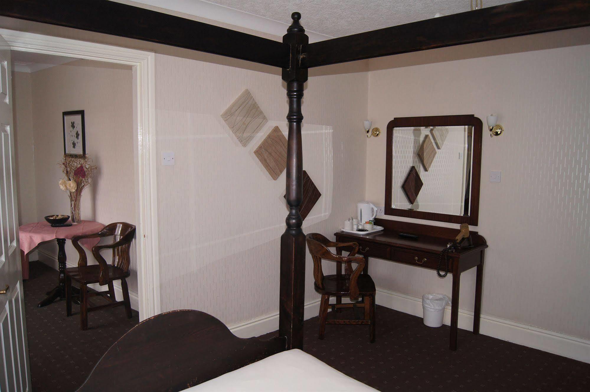 Castle Hotel Tamworth Esterno foto