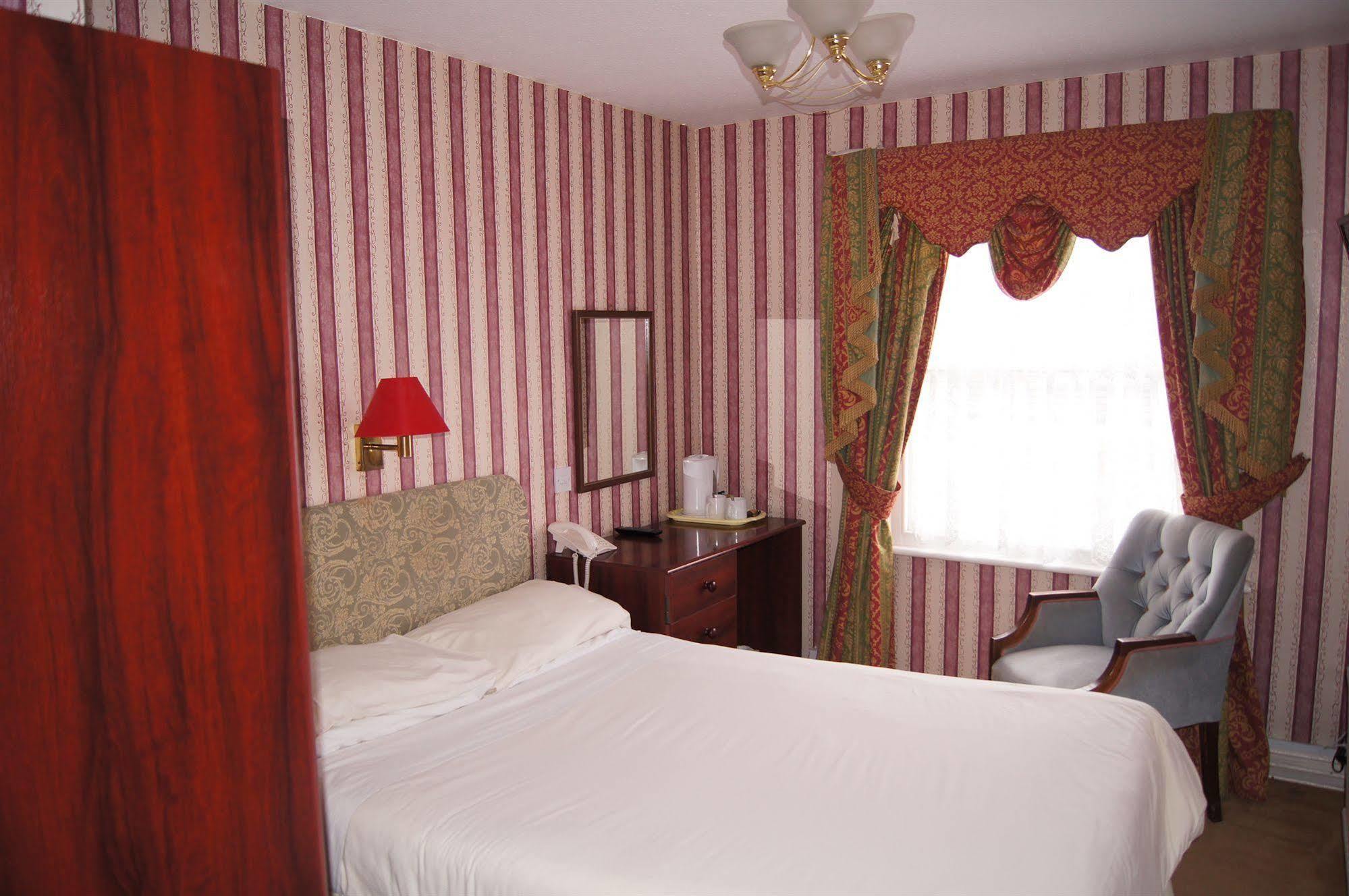 Castle Hotel Tamworth Esterno foto